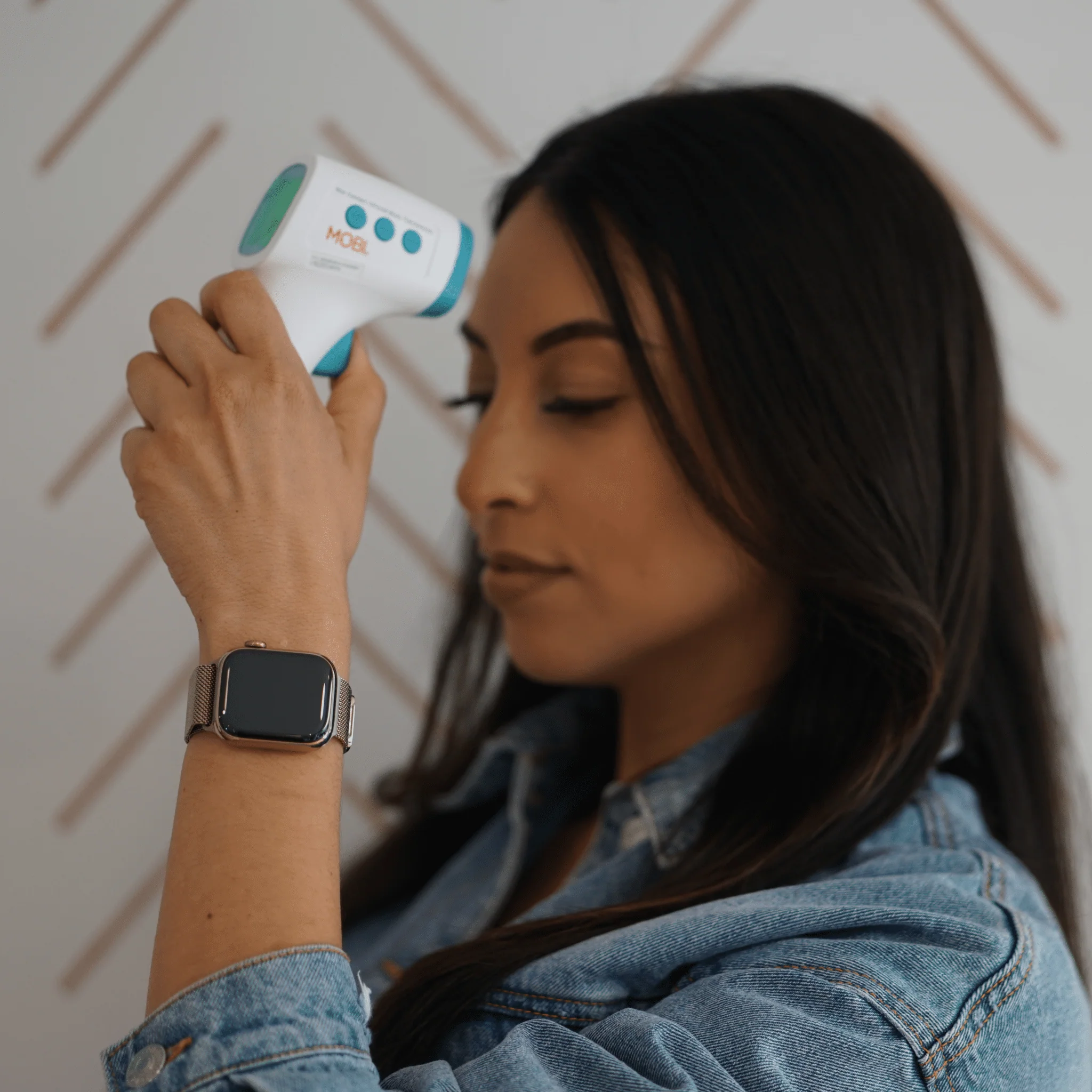 MOBI Digital Non-Contact Infrared Thermometer - Image 7